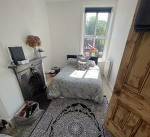 Photo 18- click for photo gallery